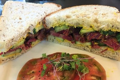 Roots Cafe