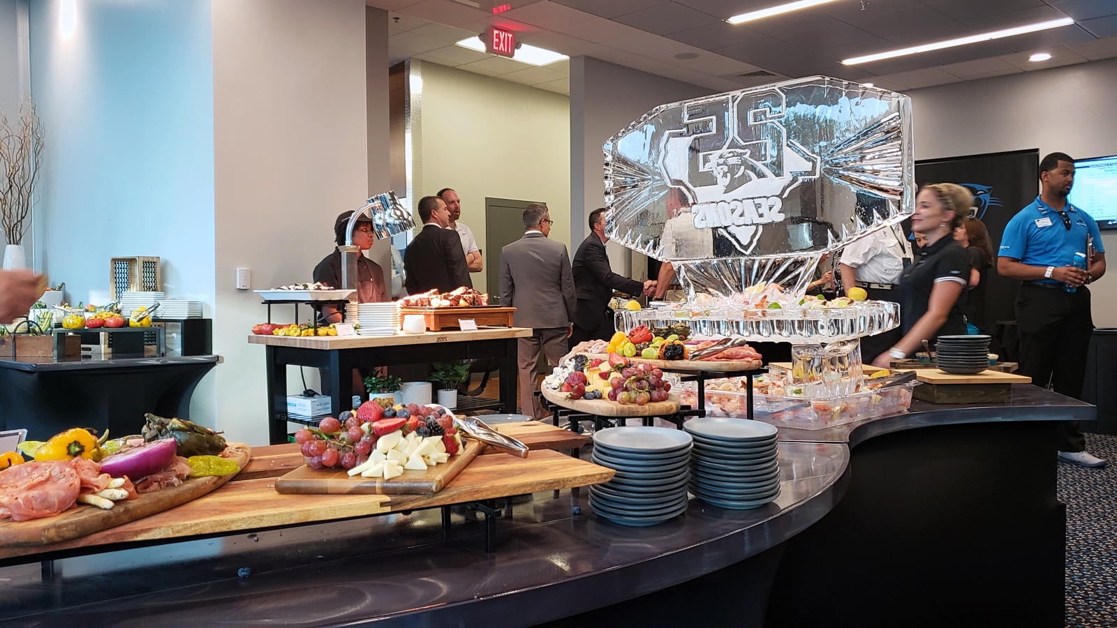 Inside the Panthers’ dining room Unpretentious Palate