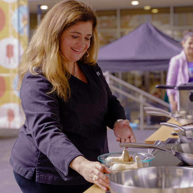 Nine Charlotte Questions with Alex Guarnaschelli – Unpretentious Palate